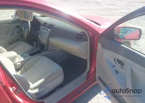 2011 Toyota Camry Le from USA, damaged, VIN 4T1BF3EK2BU136883